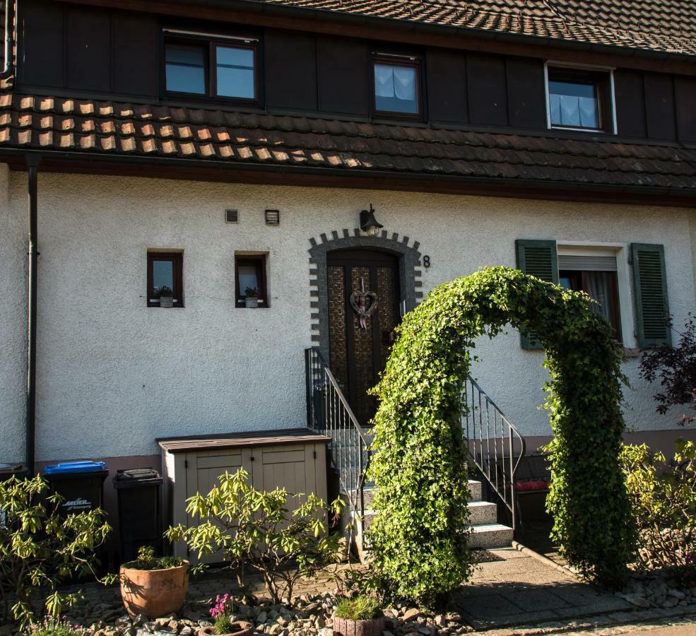 Ferienwohnung "Hirsch Huesli" Schopfheim Kültér fotó